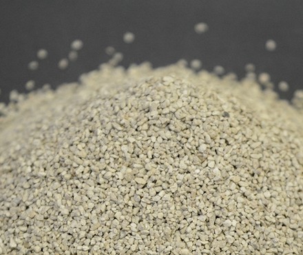 Известняковая мука  для производства комбикормов и для подкормки птицы фр 0,6-1,2